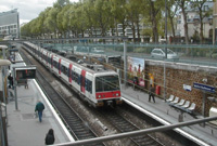 Les quais du RER Denfert-Rochereau passent au tri