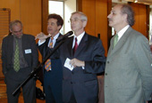 Yves Cochet, Jacques Bravo, Yves Contassot, Présentation de la collecte sélective, février 2002, Paris